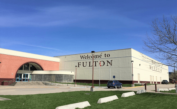 クラレンス・フルトン・セカンダリースクール(Clarence Fulton Secondary School)