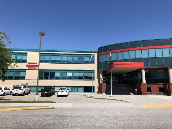 W.L. シートン・セカンダリースクール（W.L. Seaton Secondary School）