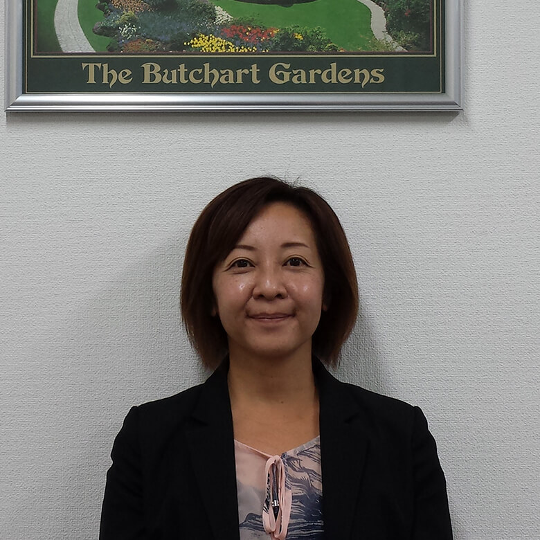 濱口 ひとみ Hitomi Hamaguchi